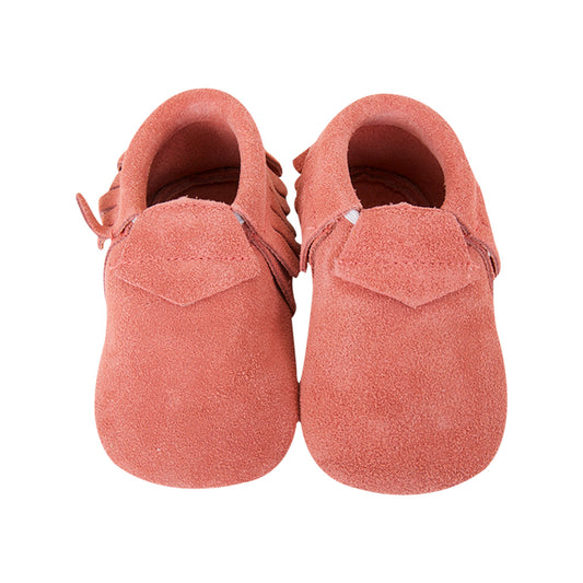 Soft Baby Moccasins - Coral Suede | Lait et Miel