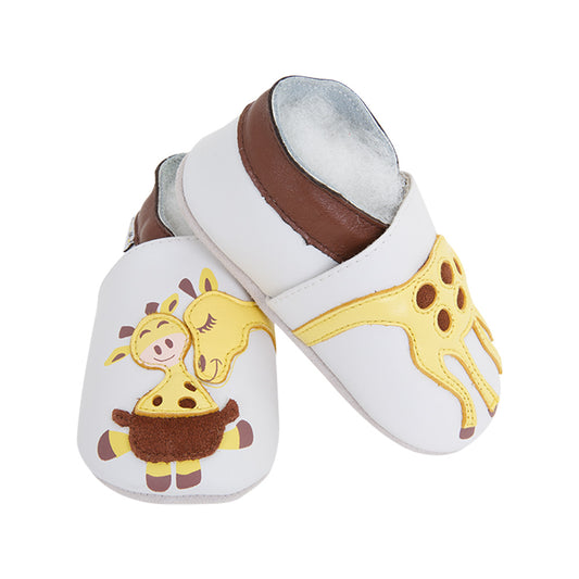 Soft Baby Moccasins - Giraffe Print | Lait et Miel
